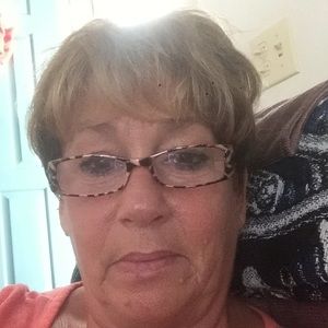 Meet your Posher, Deanne